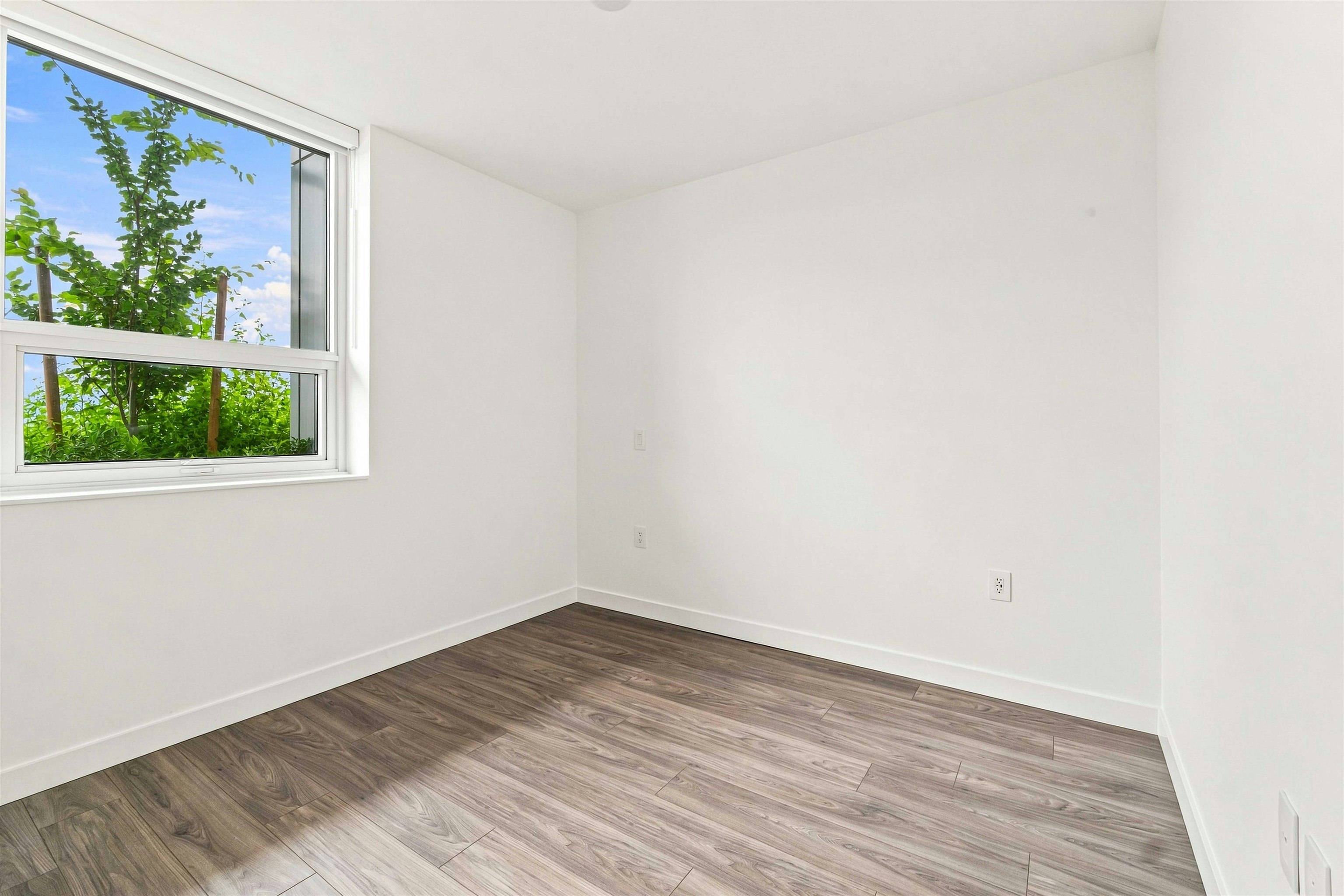 3302-2135 Springer Avenue, Burnaby, BC, V5B 0C1 - 19
