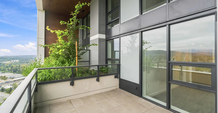 3302-2135 Springer Avenue, Burnaby, BC, V5B 0C1 - 4
