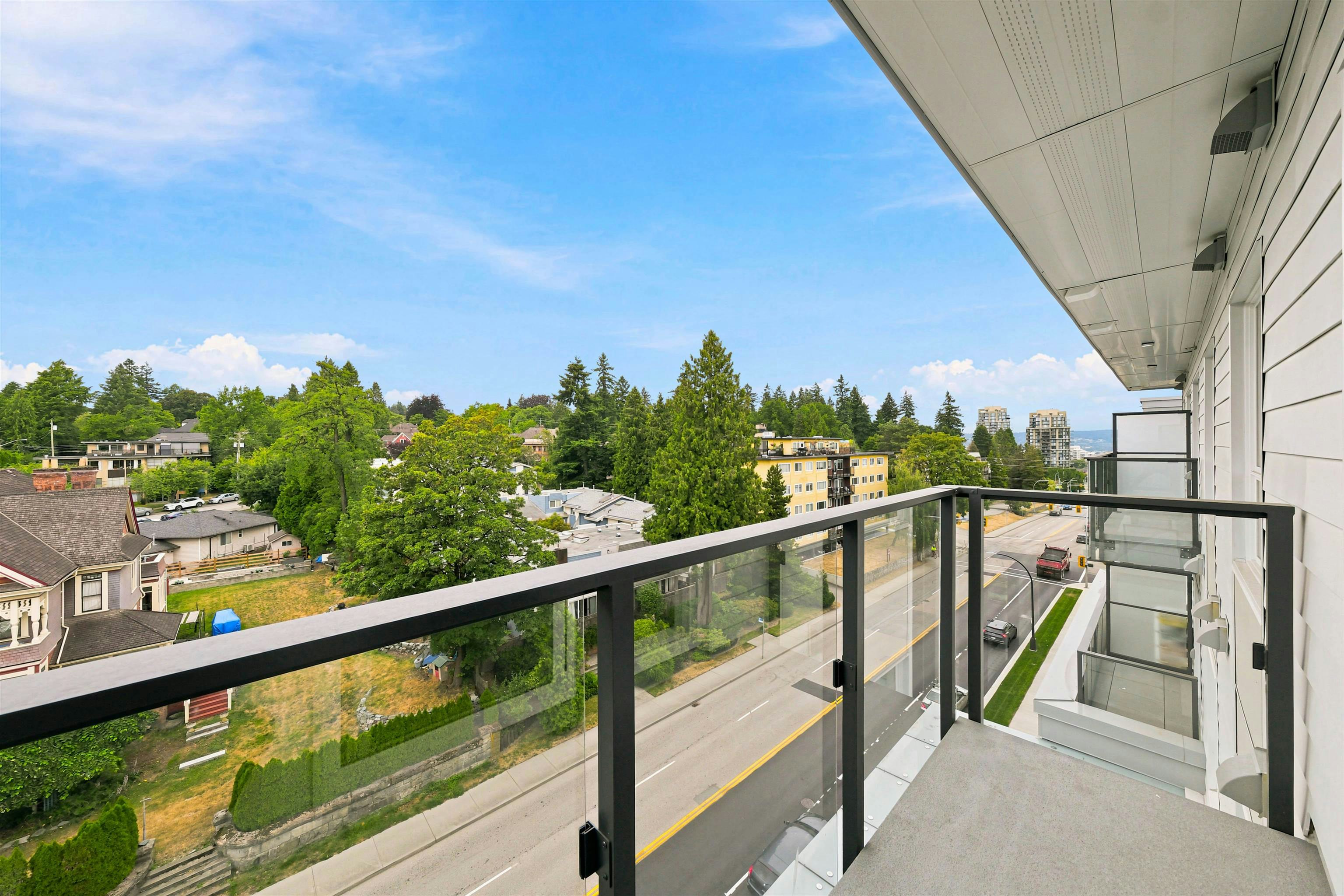 606-82 First Street, New Westminster, BC, V3L 0L8