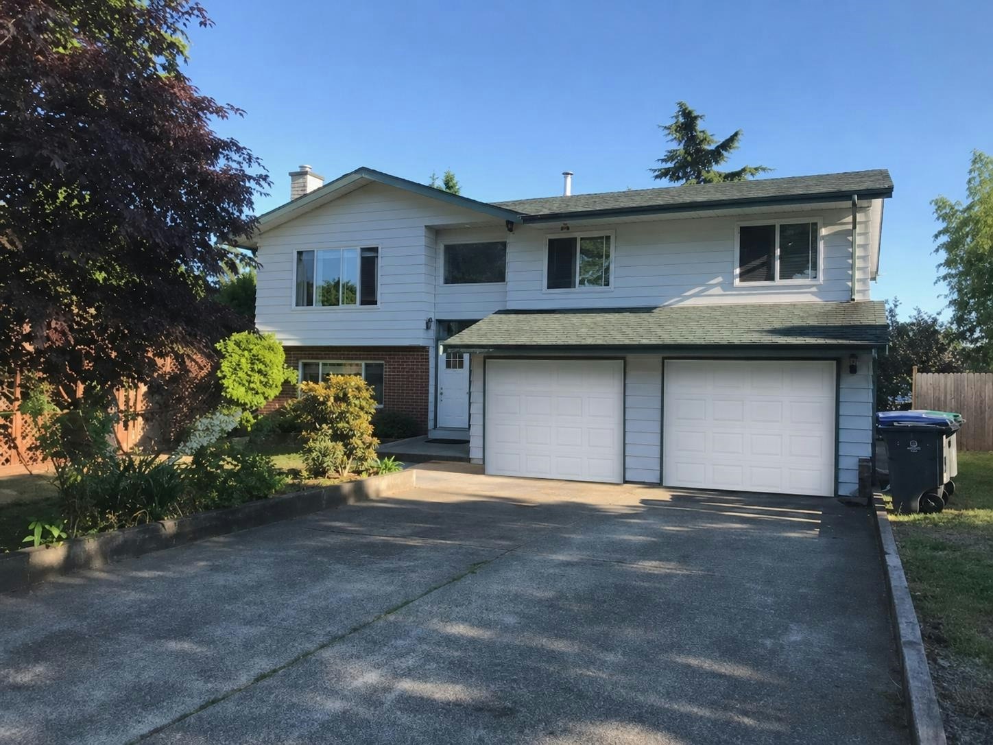 15342 21 Avenue, Surrey, BC, V4A 6A7