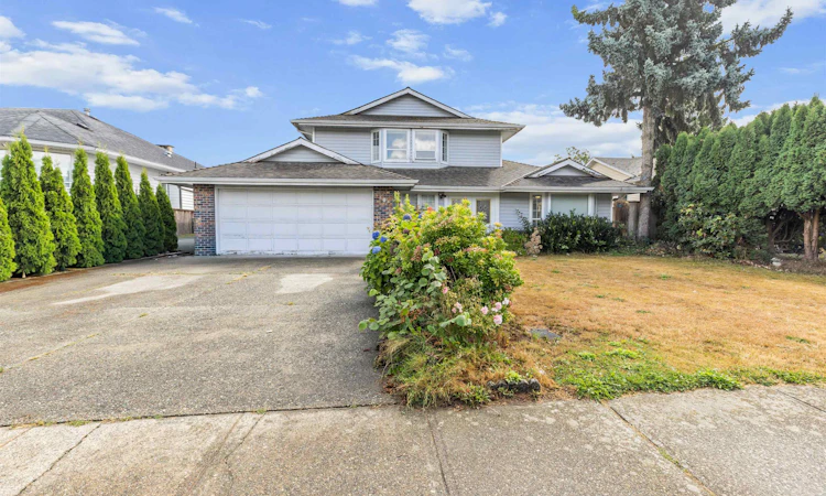 3504 Creston Drive