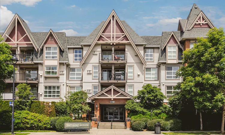 313-17769 57 Avenue