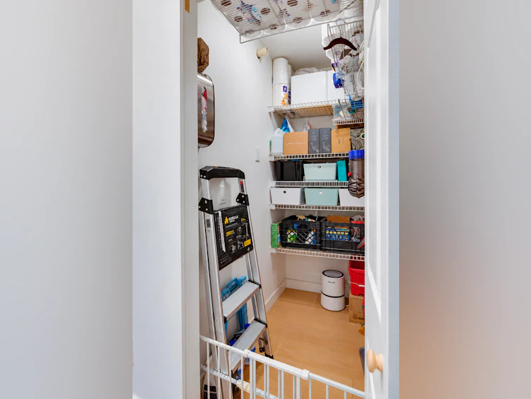 2337 Quayside Court, Vancouver, BC, V5P 4W2 - 29