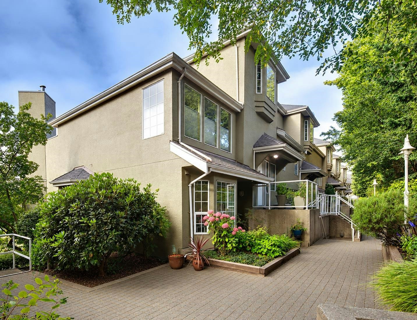 2337 Quayside Court, Vancouver, BC, V5P 4W2 - 37