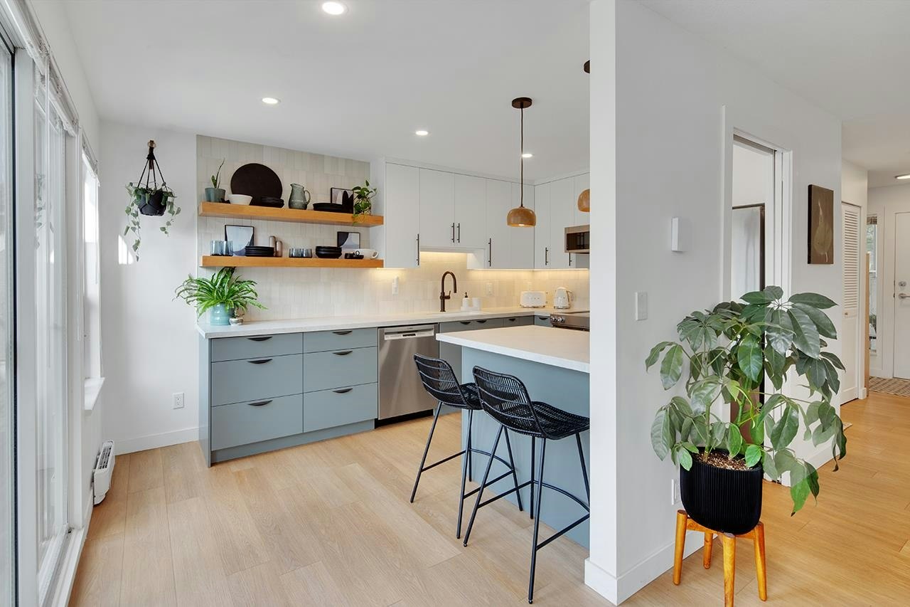 2337 Quayside Court, Vancouver, BC, V5P 4W2 - 18
