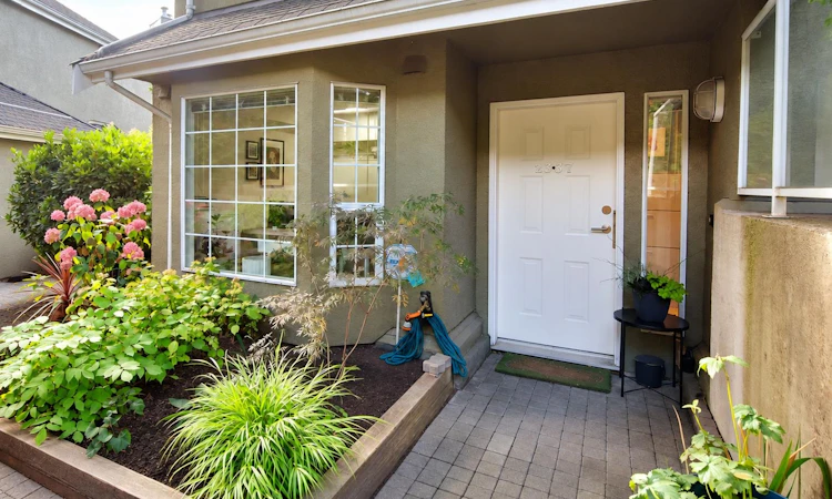 2337 Quayside Court