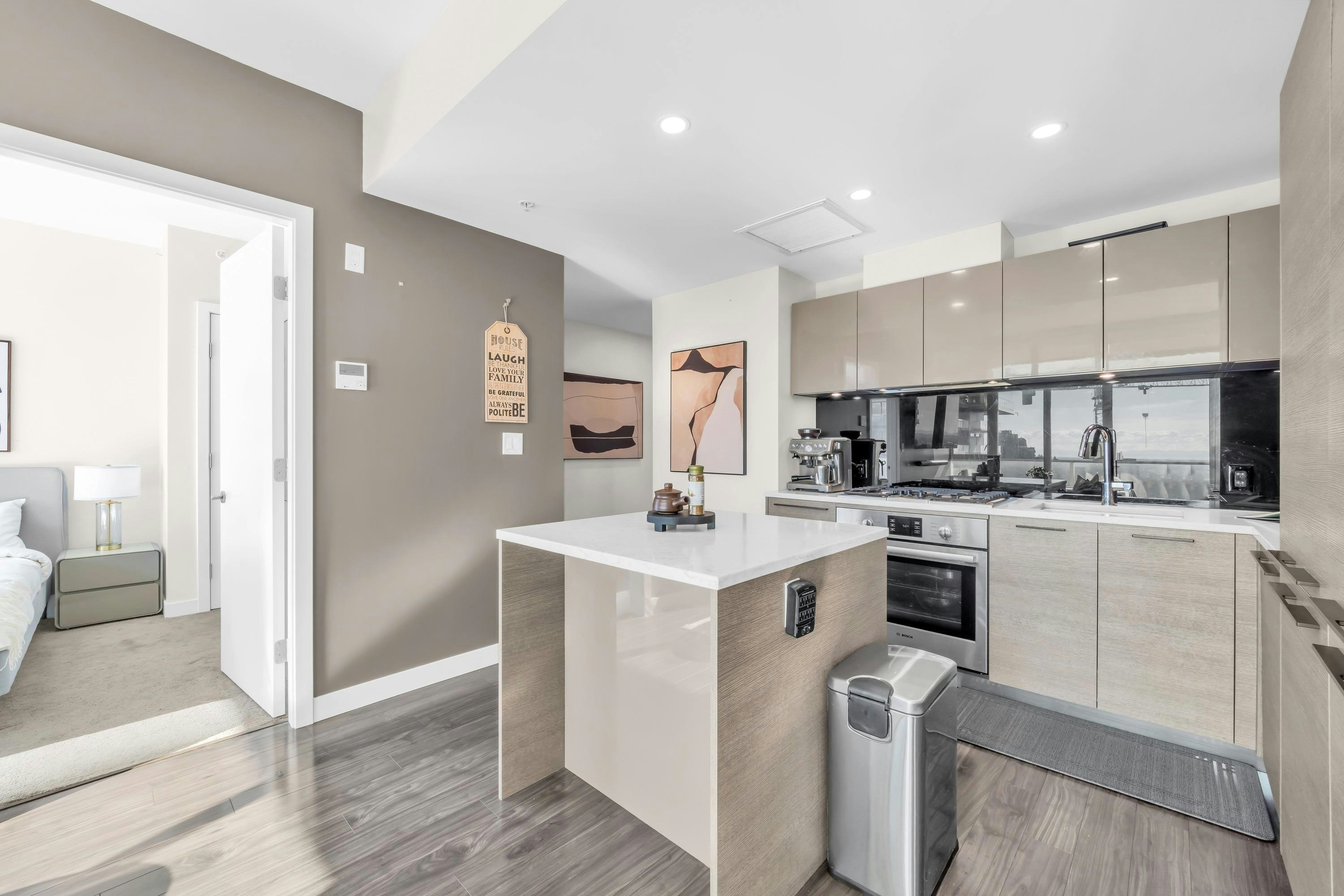 1104-6383 Mckay Avenue, Burnaby, BC, V5H 0H8 - 13