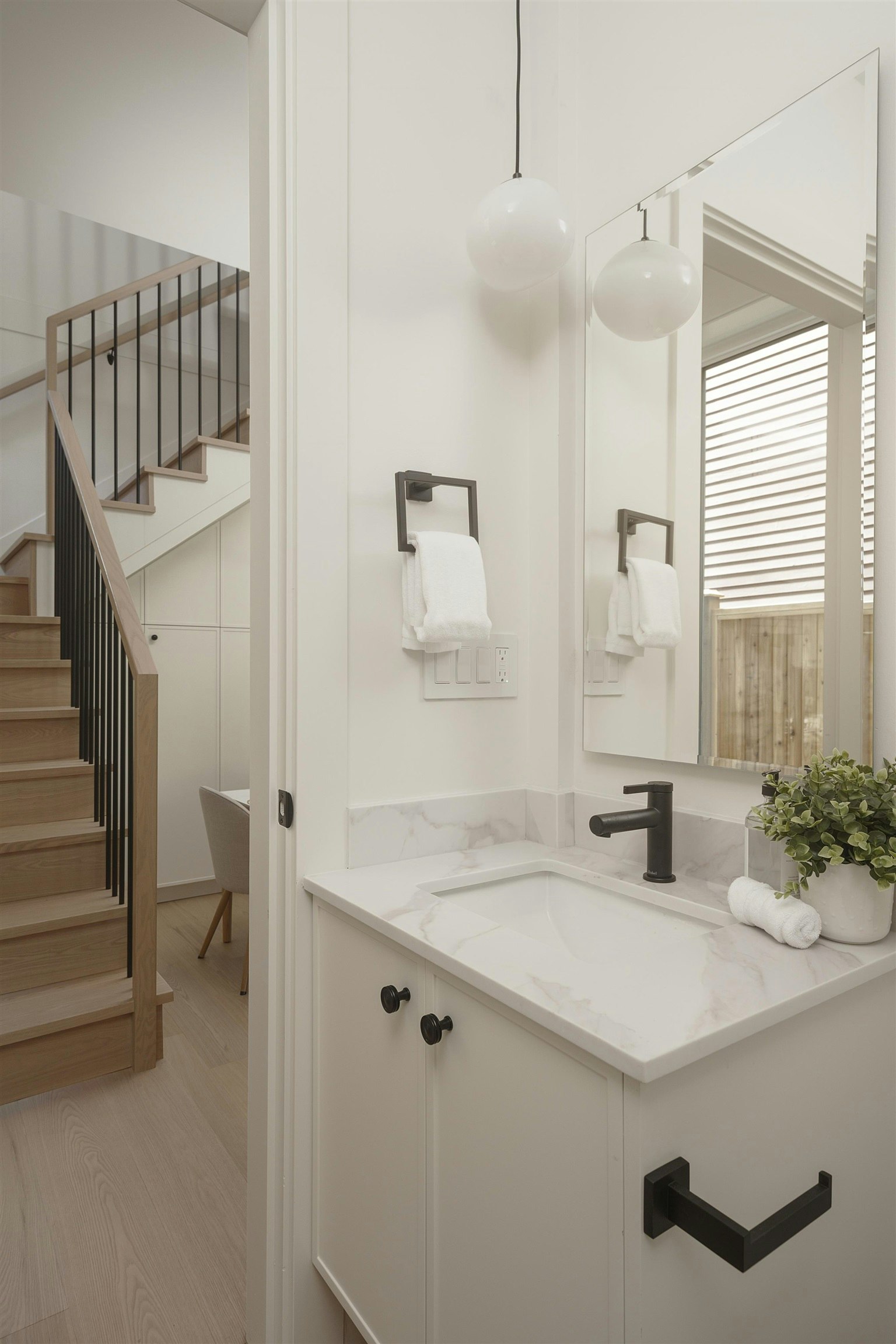 1-1376 E 11th Avenue, Vancouver, BC, V5N 1Y5 - 11