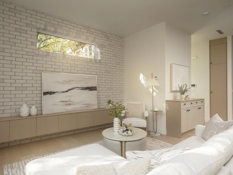 2-1376 E 11th Avenue, Vancouver, BC, V5N 1Y5 - 4