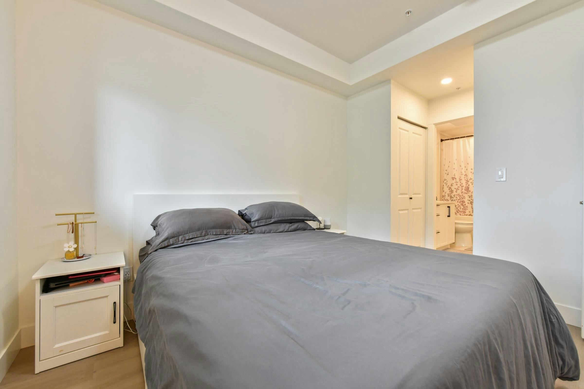 217-3438 146a Street, Surrey, BC, V4P 0J1 - 17
