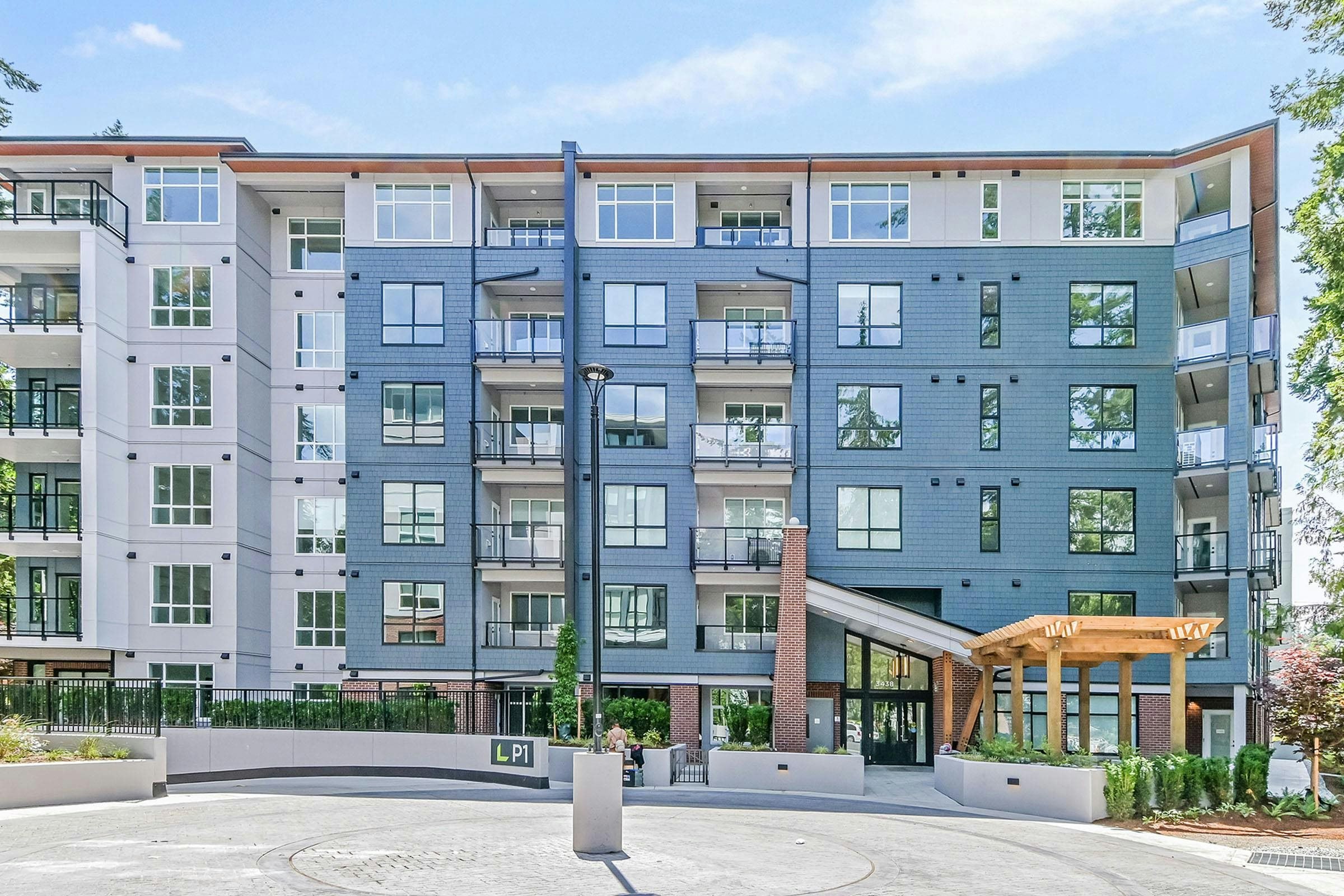217-3438 146a Street - 2