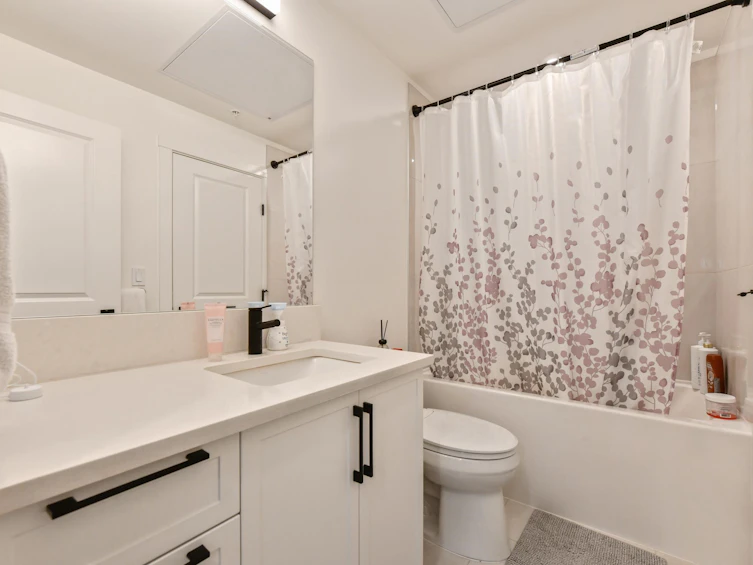 217-3438 146a Street, Surrey, BC, V4P 0J1 - 20