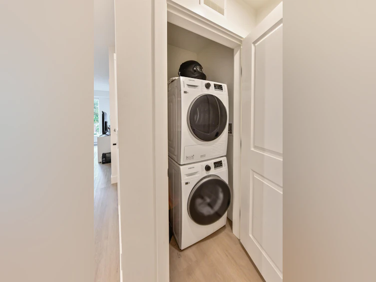 217-3438 146a Street, Surrey, BC, V4P 0J1 - 21