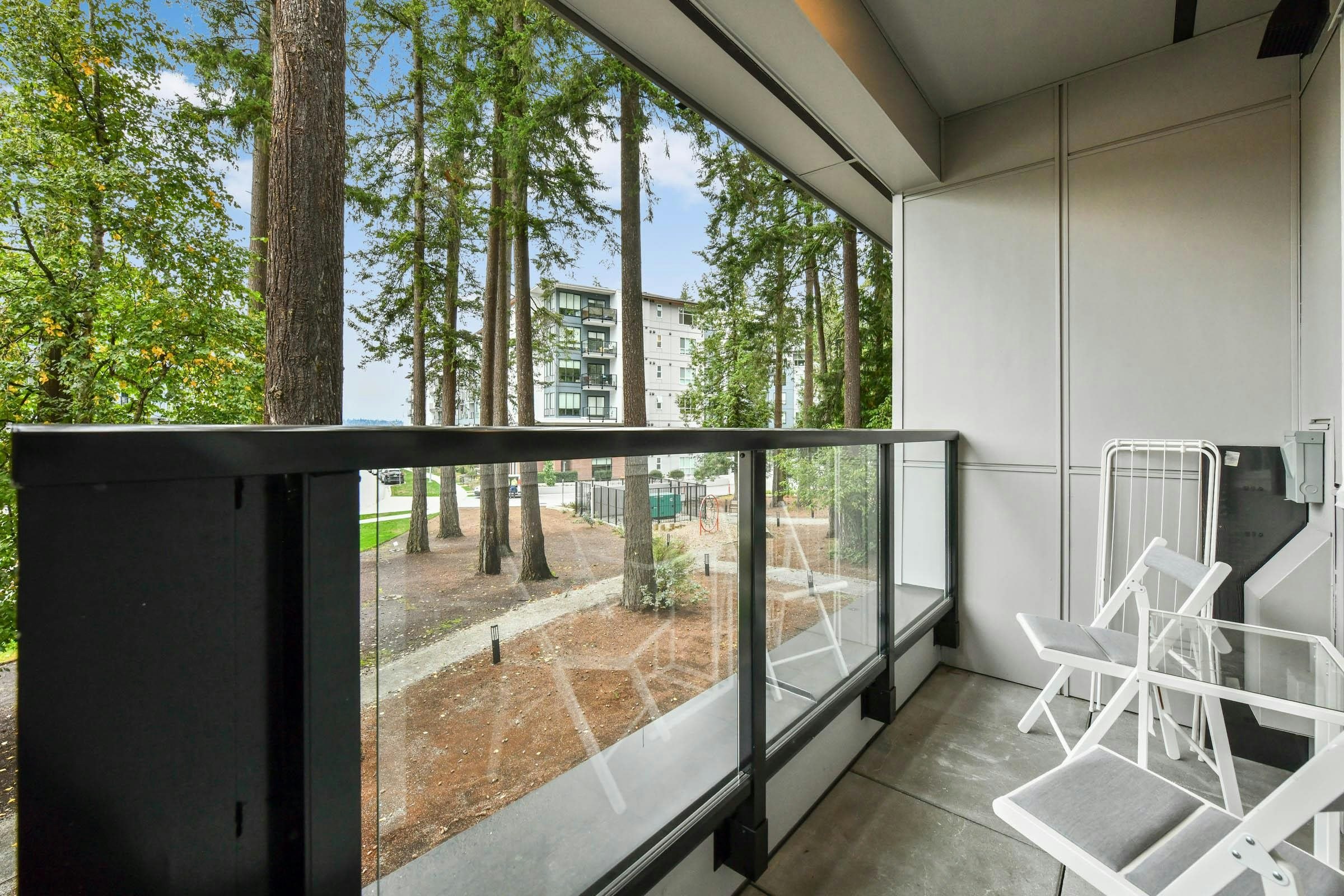 217-3438 146a Street, Surrey, BC, V4P 0J1 - 9