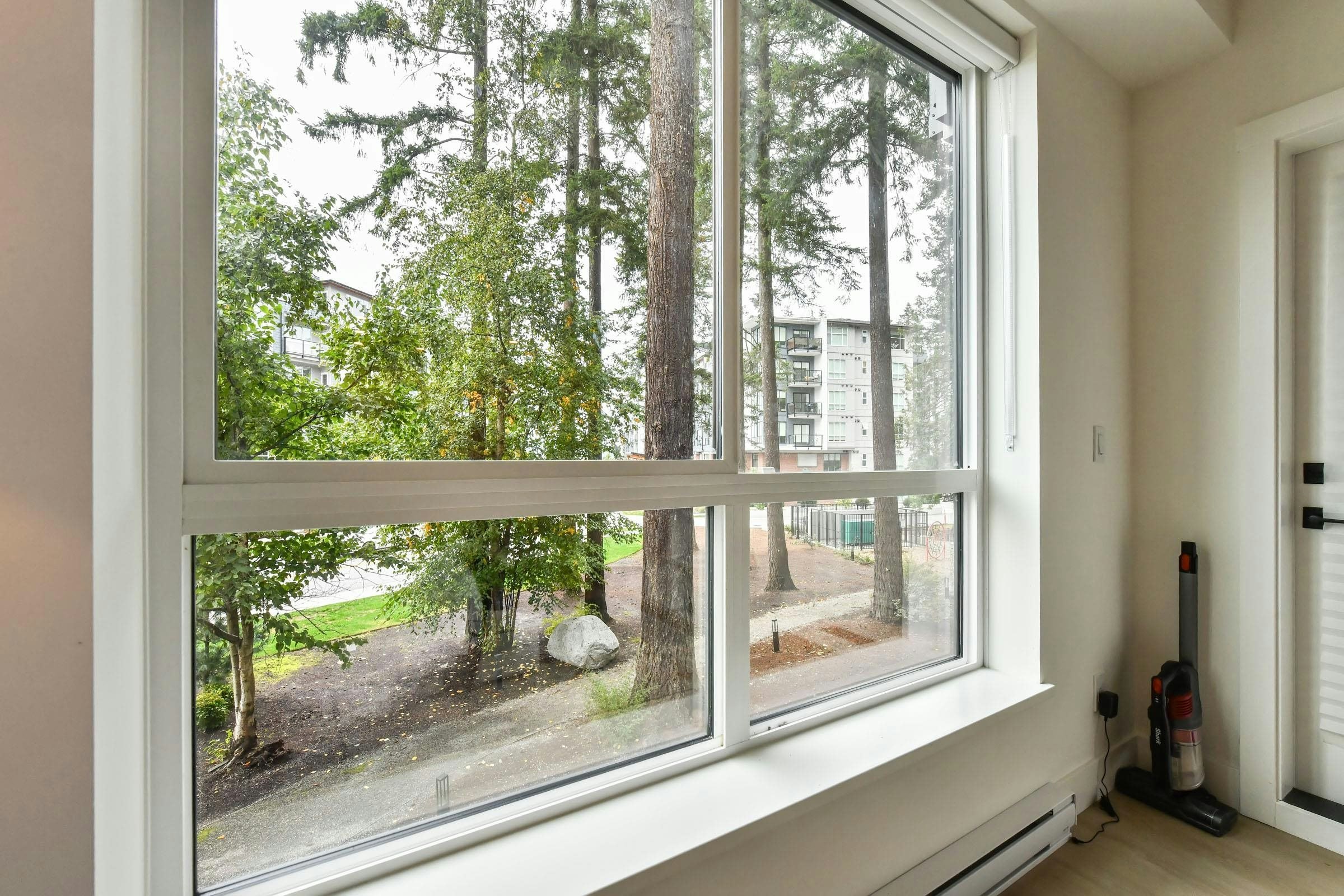217-3438 146a Street, Surrey, BC, V4P 0J1 - 8