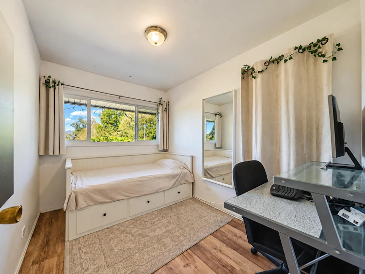 7288 Inlet Drive, Burnaby, BC, V5A 1C4 - 18