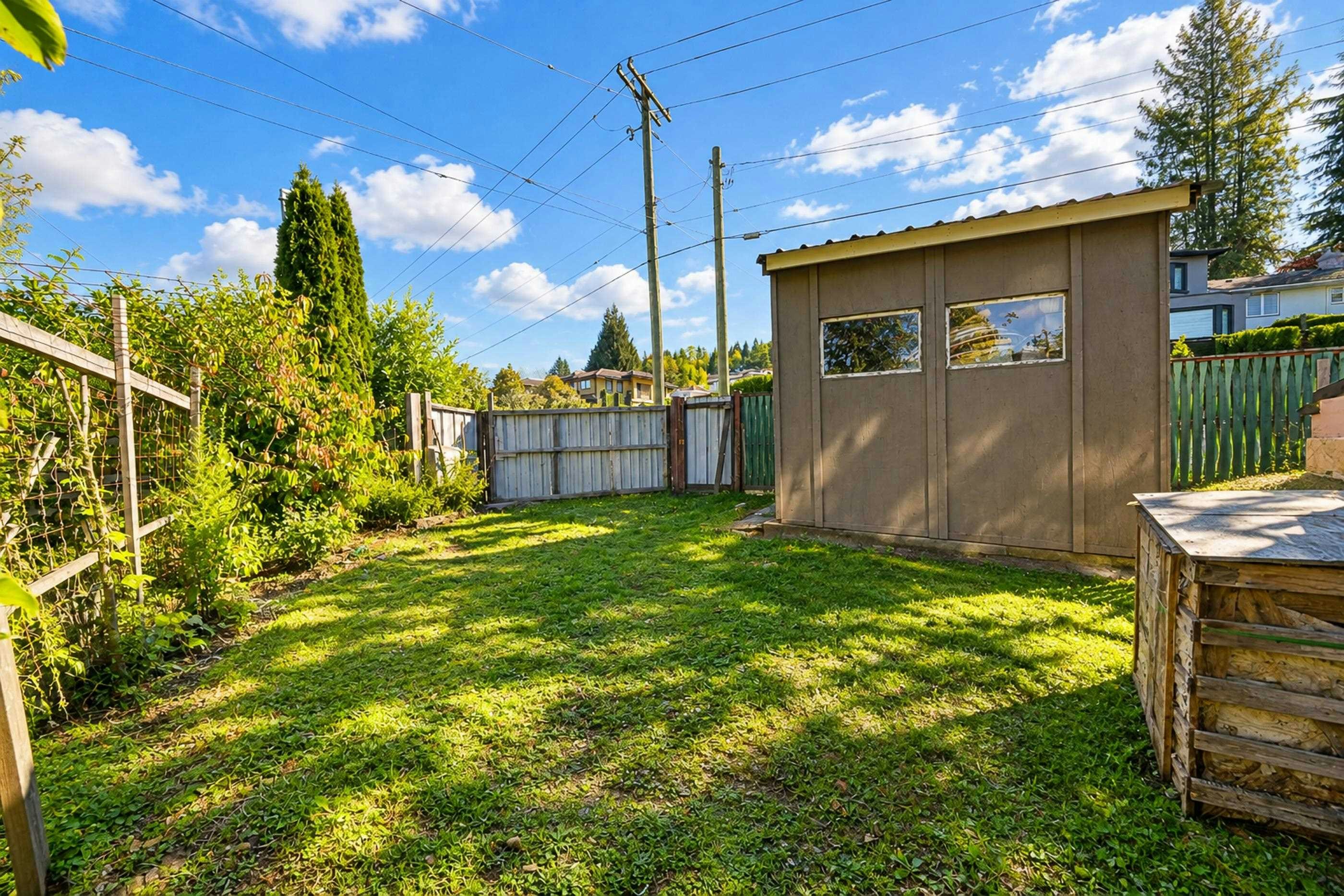 7288 Inlet Drive, Burnaby, BC, V5A 1C4 - 25