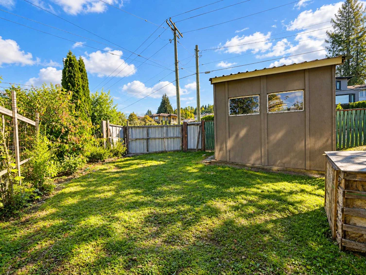 7288 Inlet Drive, Burnaby, BC, V5A 1C4 - 25