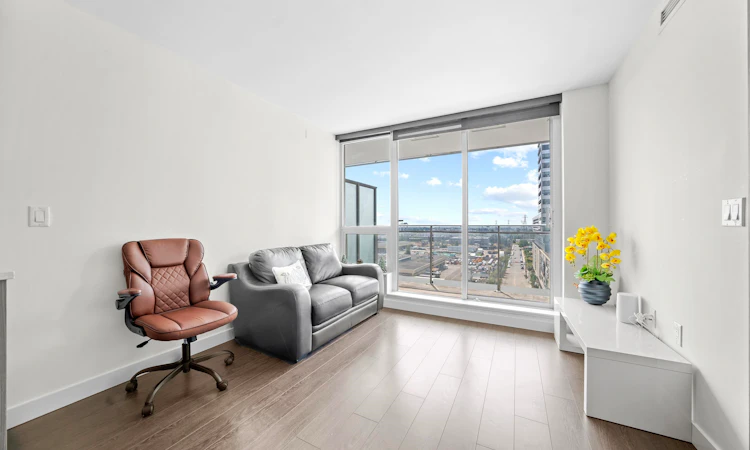 1107-433 SW Marine Drive