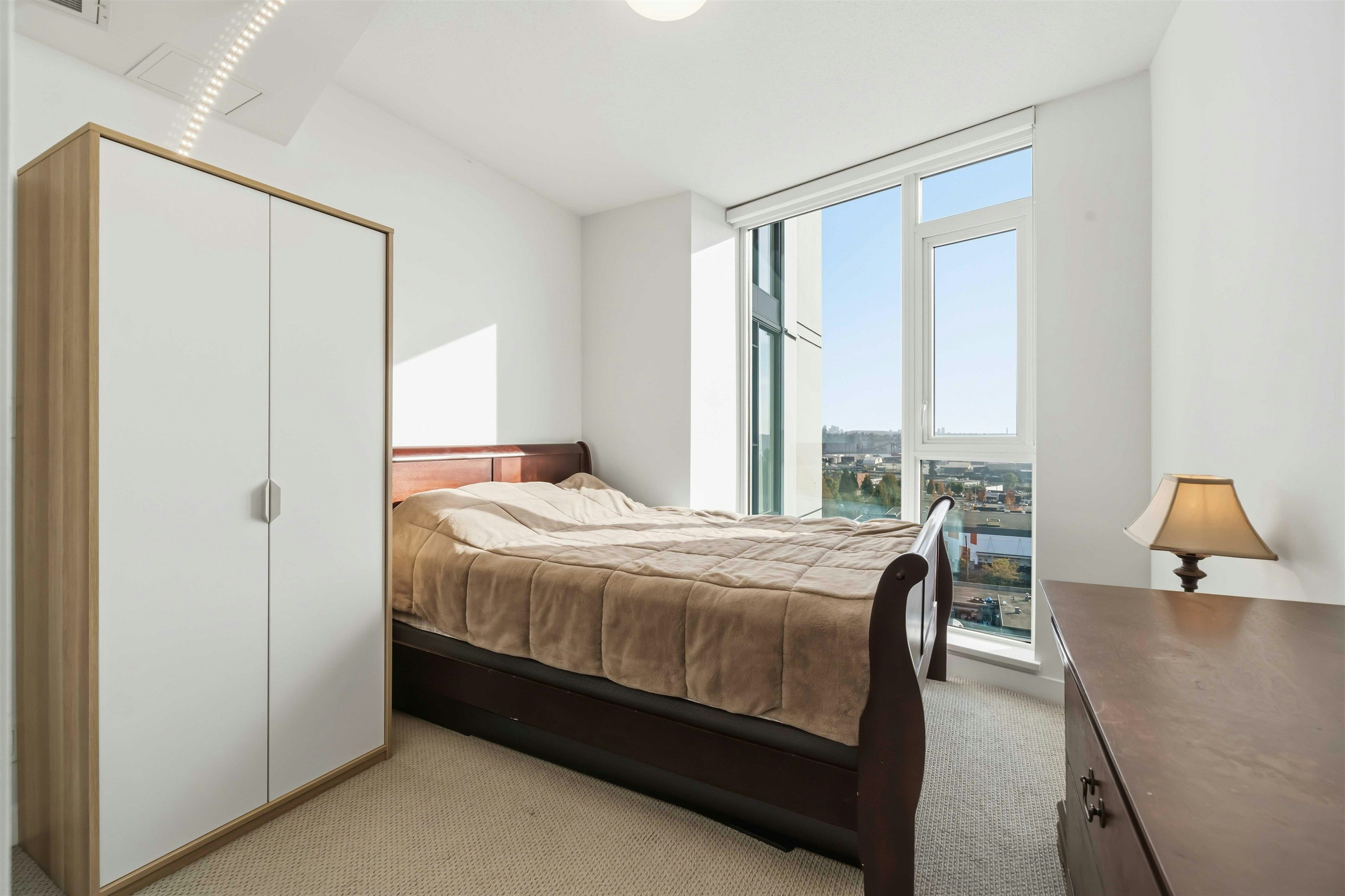 1306-1401 Hunter Street - 4
