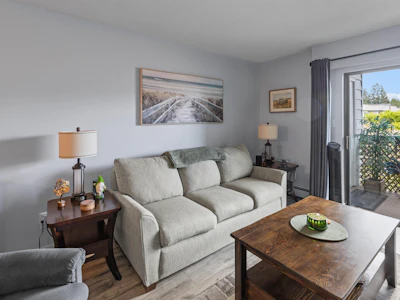 307-2279 Mccallum Road - 4