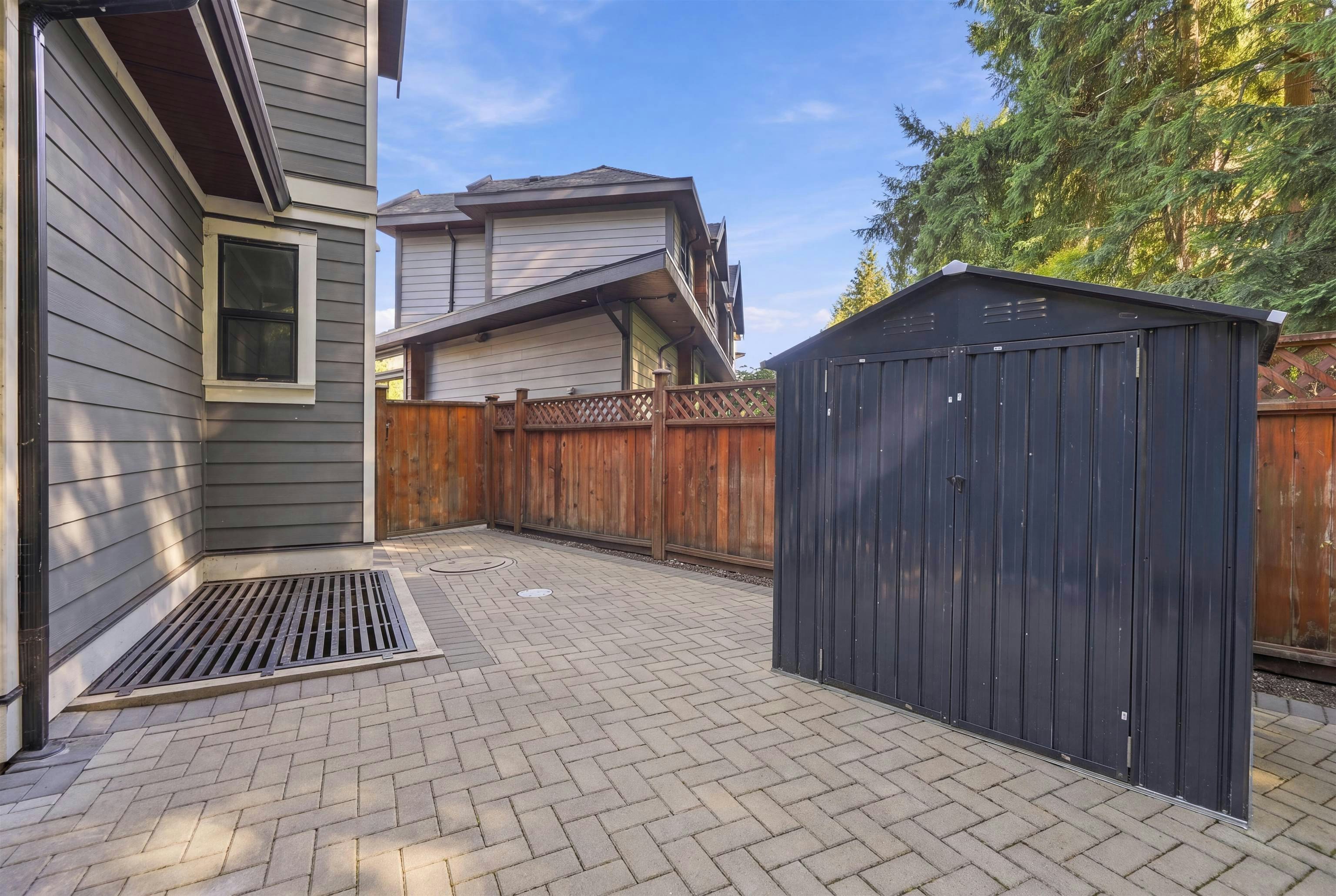 631 W 24th Close, North Vancouver, BC, V6E 2P4 - 37