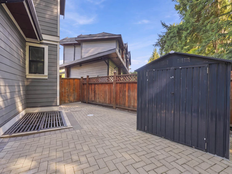 631 W 24th Close, North Vancouver, BC, V6E 2P4 - 37