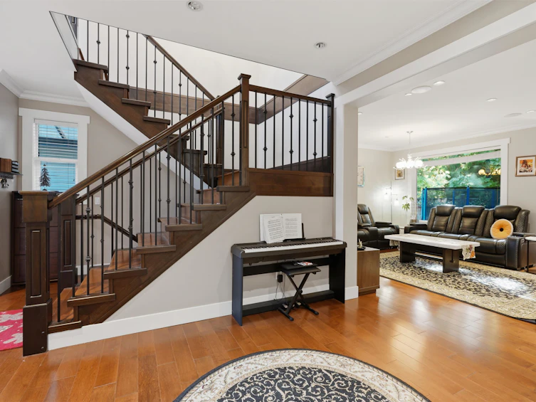 631 W 24th Close, North Vancouver, BC, V6E 2P4 - 6