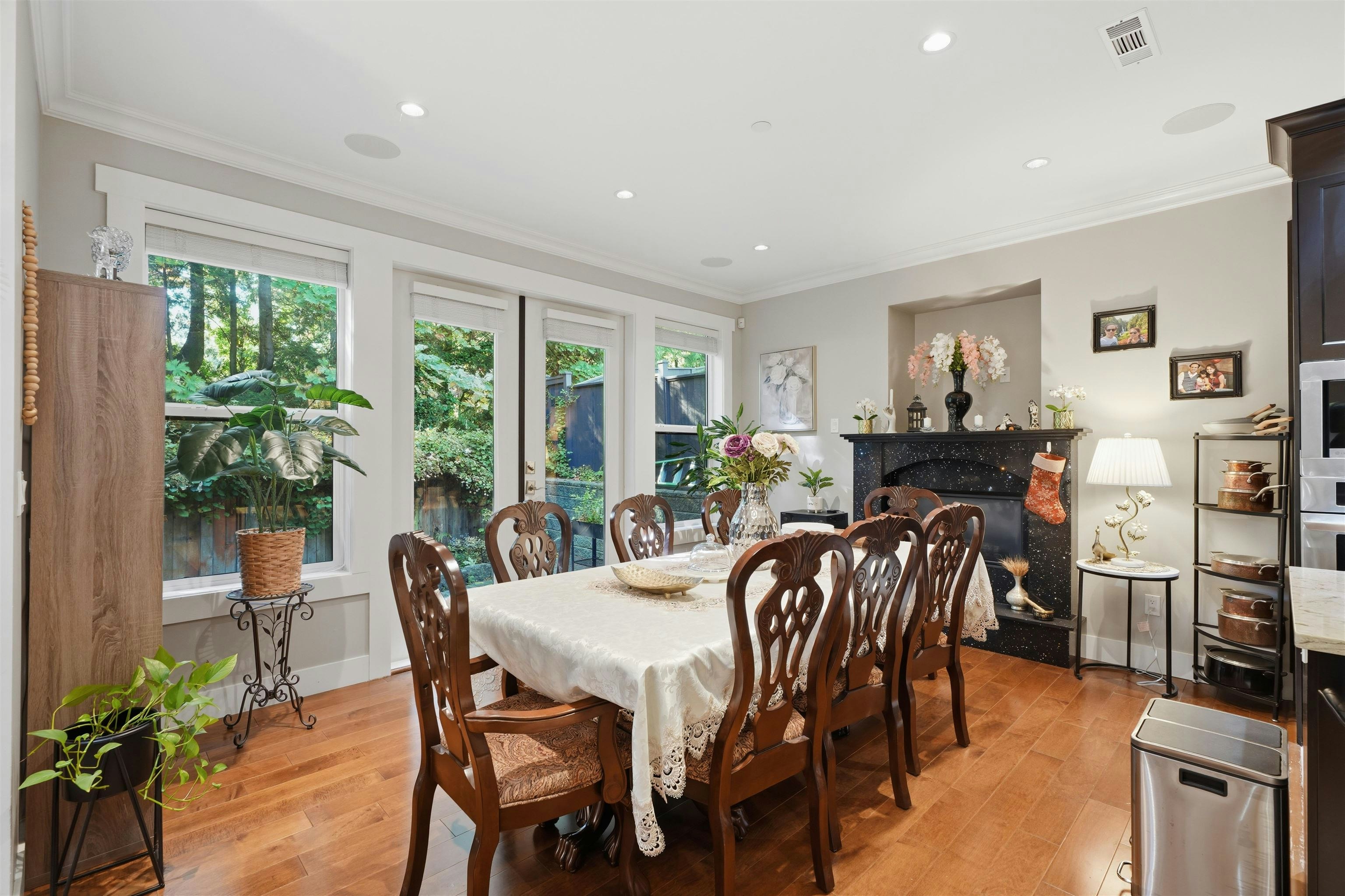 631 W 24th Close, North Vancouver, BC, V6E 2P4 - 13