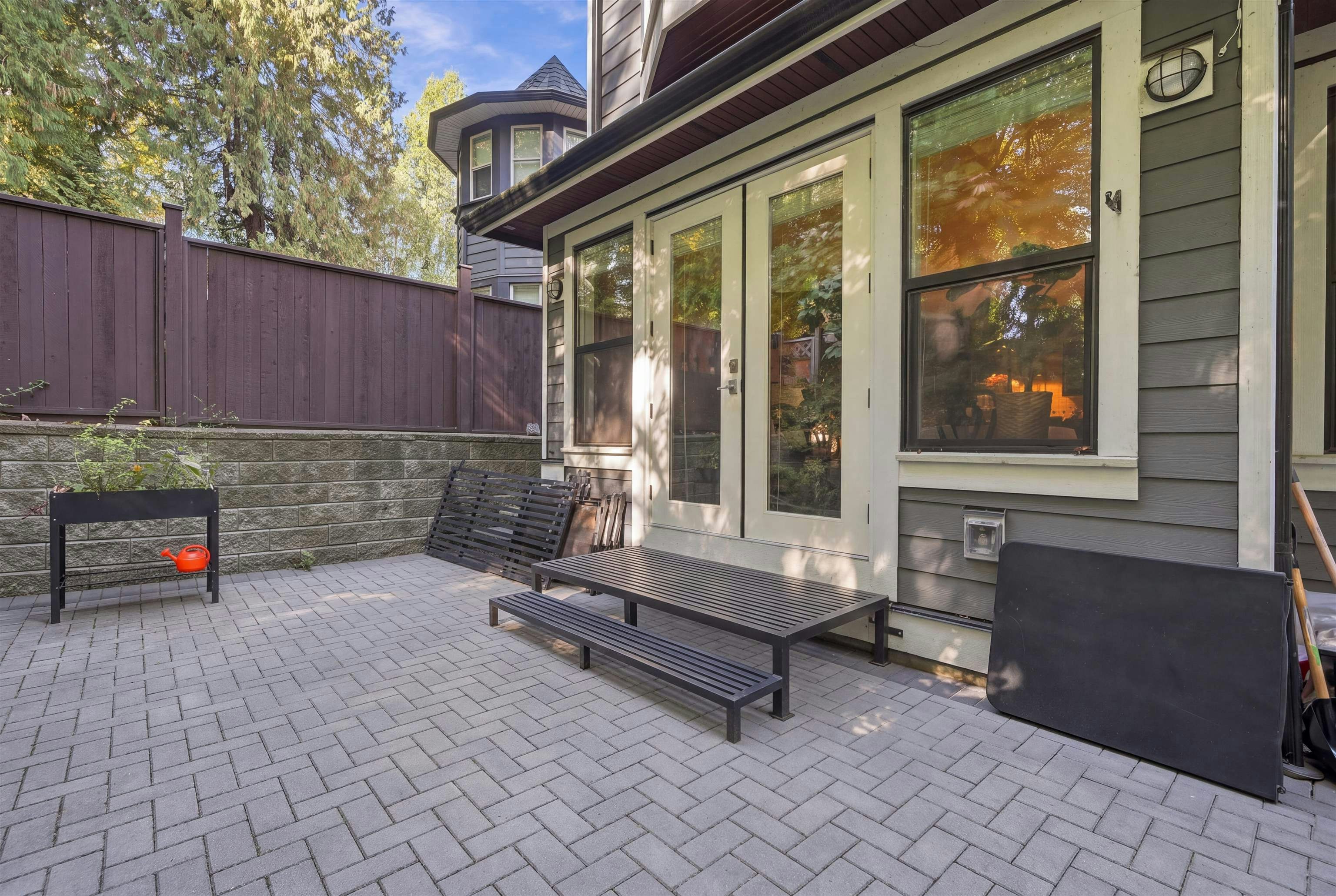 631 W 24th Close, North Vancouver, BC, V6E 2P4 - 39