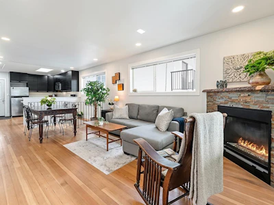 1959 Manning Avenue - 4