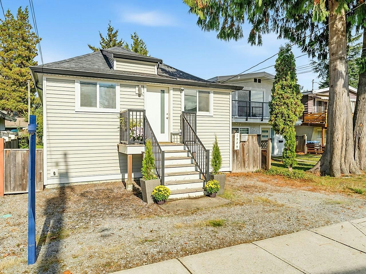 1959 Manning Avenue, Port Coquitlam, BC, V3B 1L3