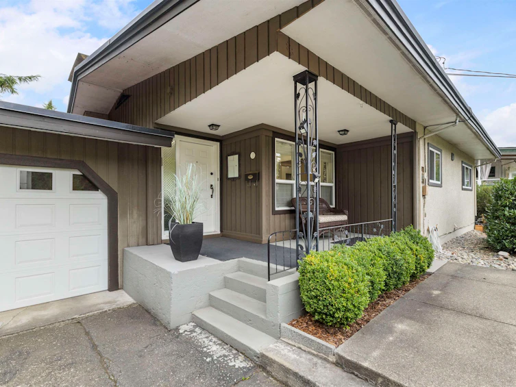 2509 Alderview Street, Abbotsford, BC, V3S 8J9 - 3