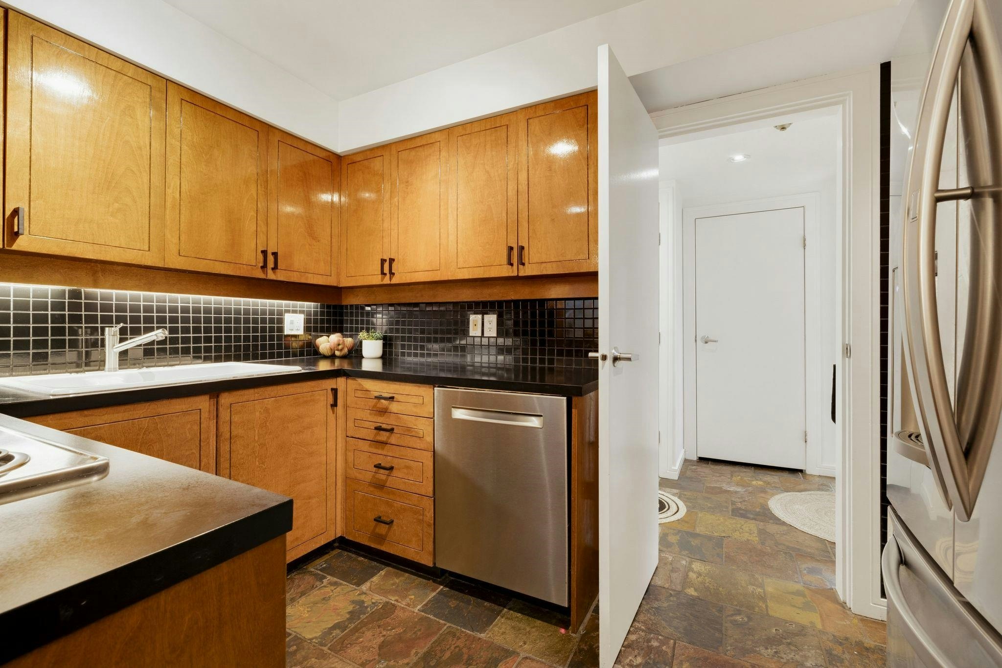 115-1890 W 6th Avenue, Vancouver, BC, V6J 1R6 - 12