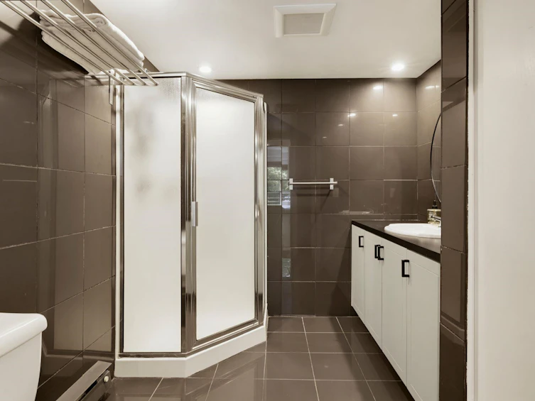 115-1890 W 6th Avenue, Vancouver, BC, V6J 1R6 - 20