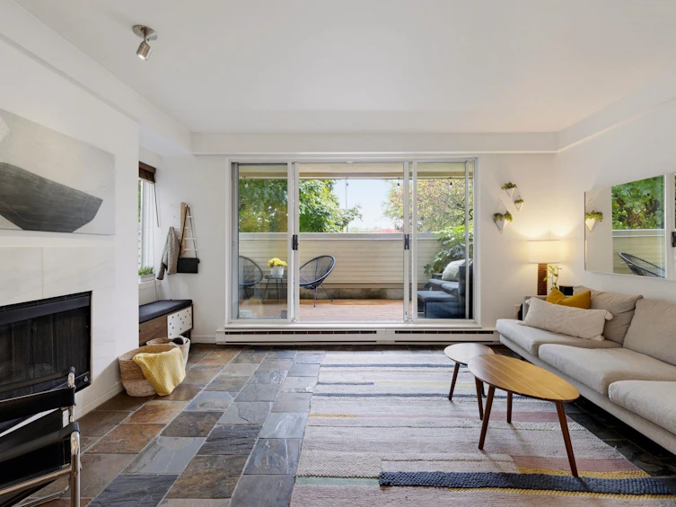 115-1890 W 6th Avenue, Vancouver, BC, V6J 1R6 - 2