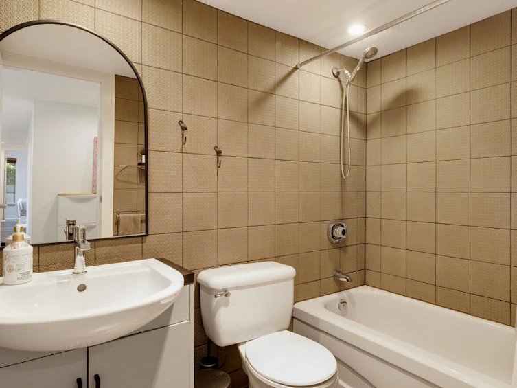 115-1890 W 6th Avenue, Vancouver, BC, V6J 1R6 - 27