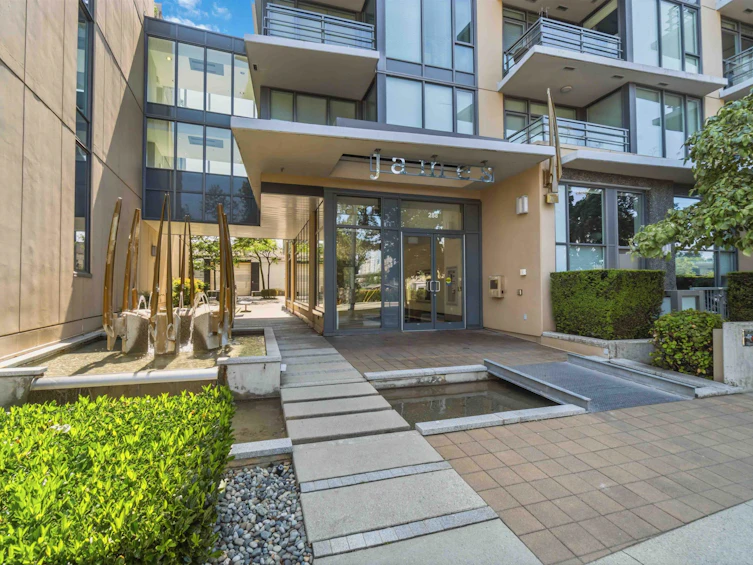 808-288 W 1st Avenue, Vancouver, BC, V5Y 0E9 - 2