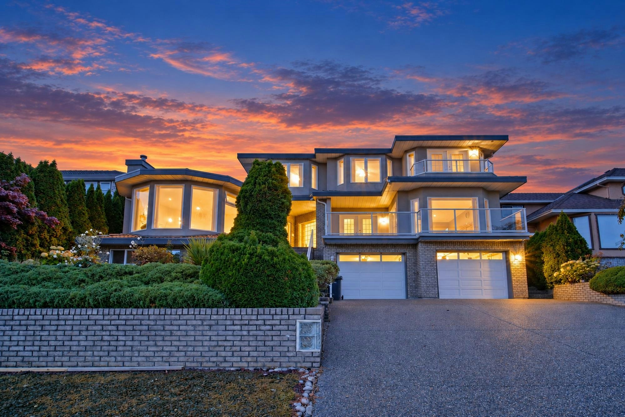 2260 Sicamous Avenue, Coquitlam, BC, V3K 6R9