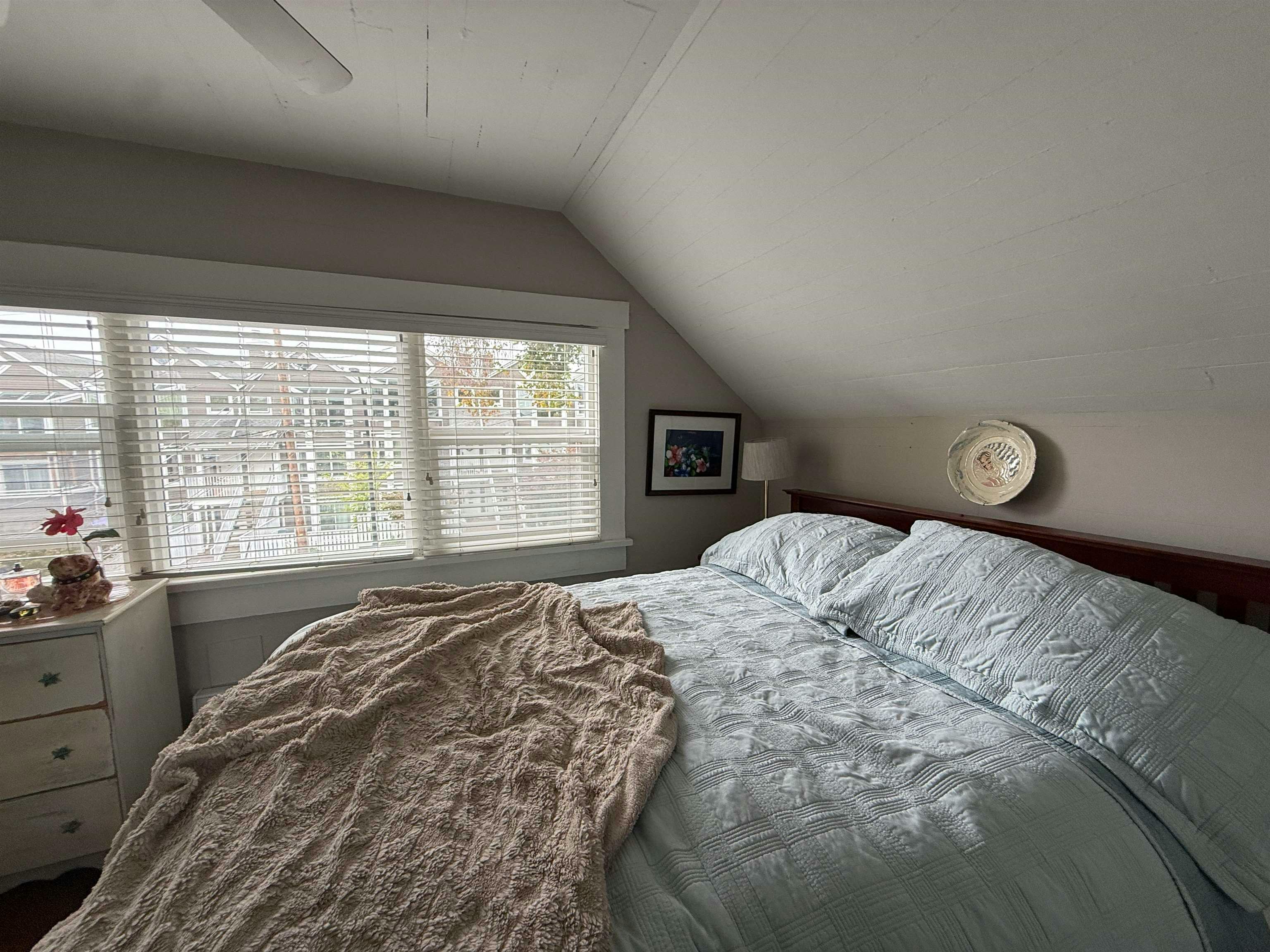 11XX Elm Street, Surrey, BC, V4B 3R9 - 11