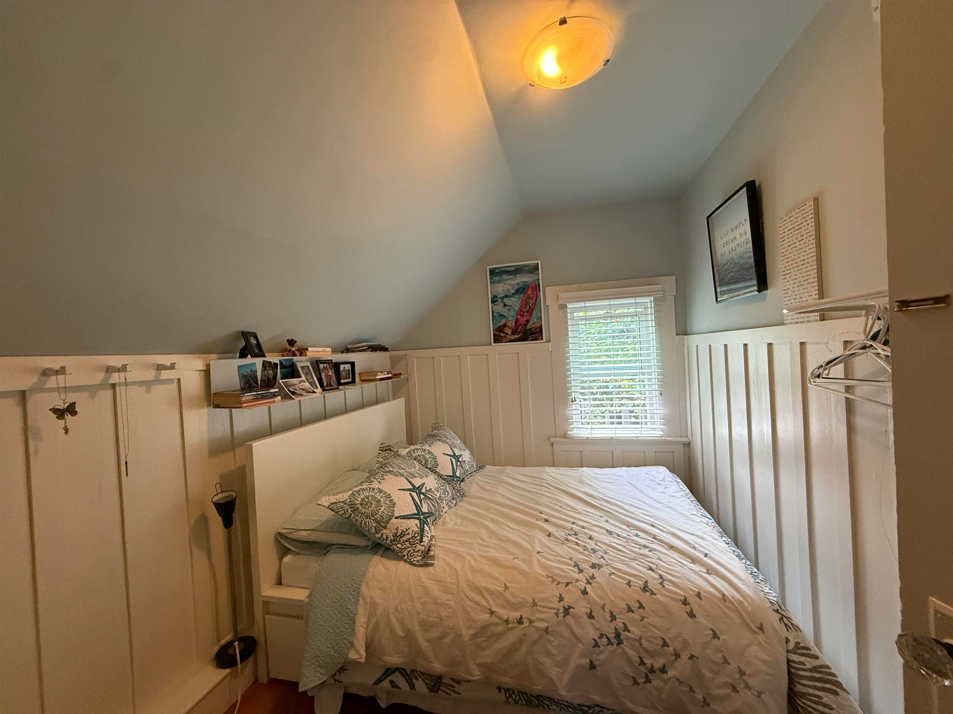 11XX Elm Street, Surrey, BC, V4B 3R9 - 12