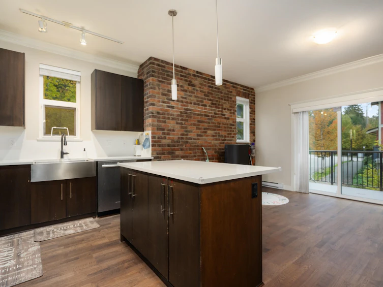 401-8485 New Haven Close, Burnaby, BC, V5J 0B7 - 12