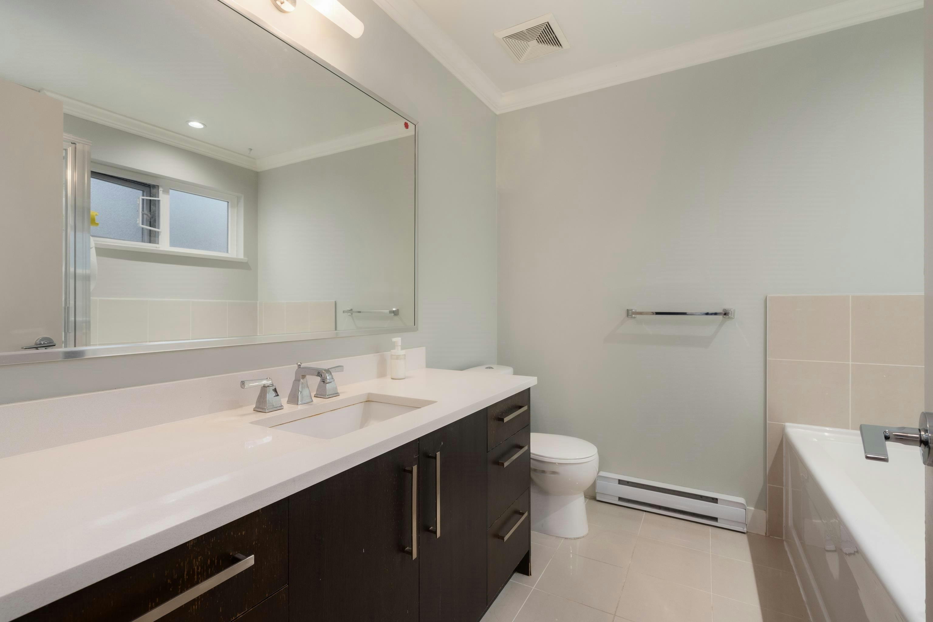 401-8485 New Haven Close, Burnaby, BC, V5J 0B7 - 20