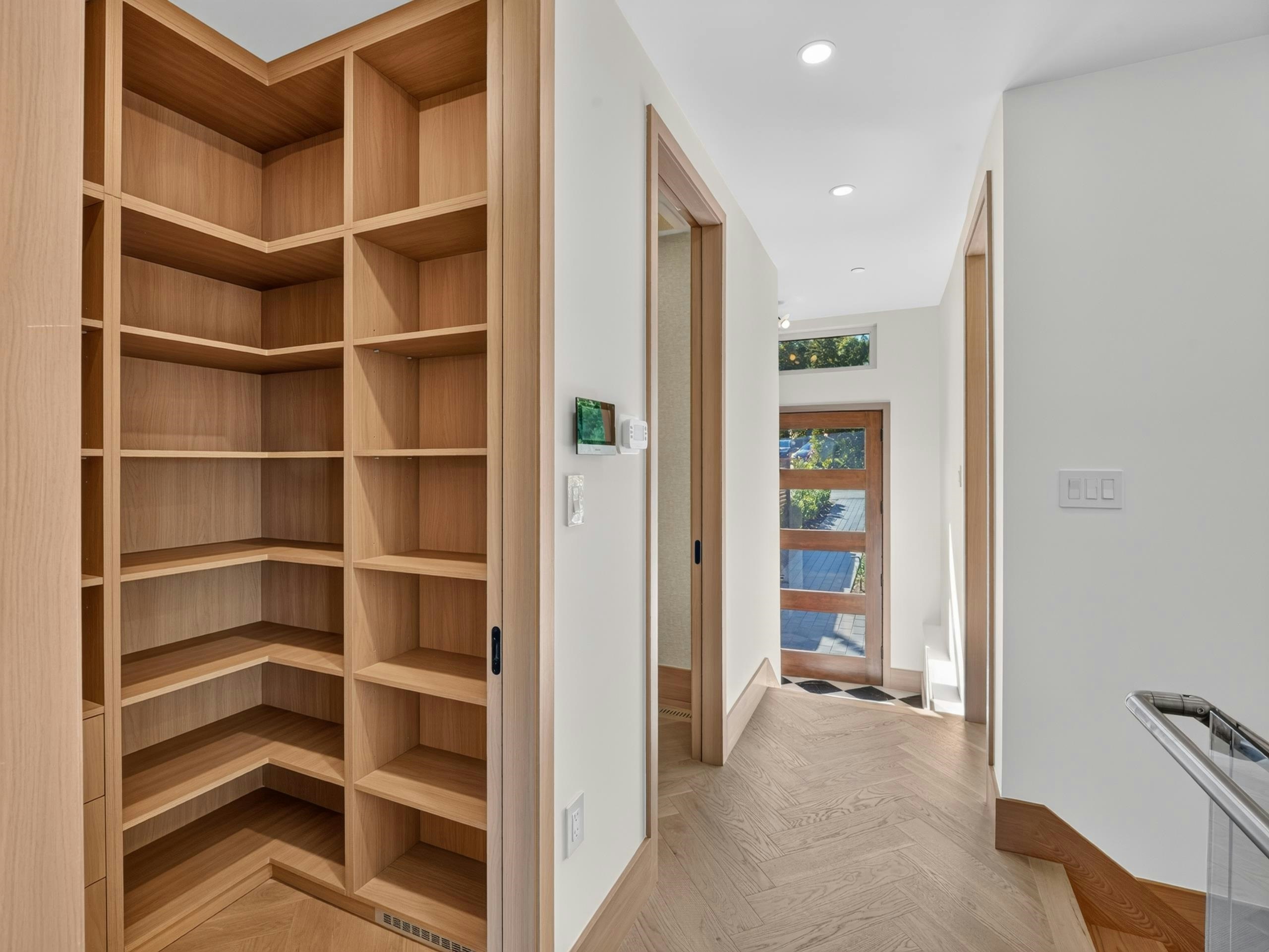 6423 Argyle Avenue, West Vancouver, BC, V7W 2E8 - 13