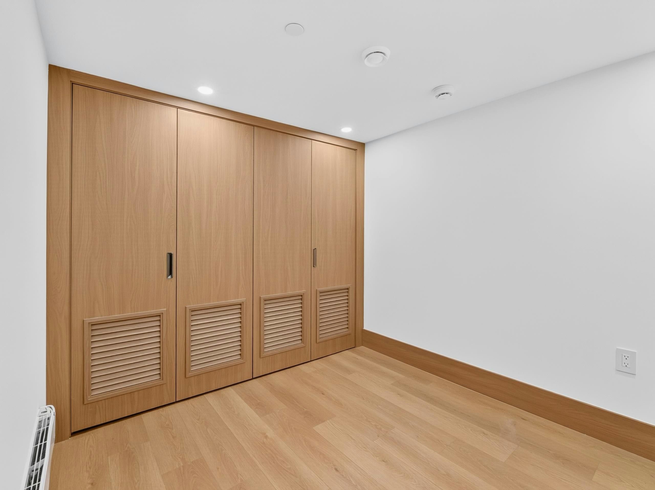 6423 Argyle Avenue, West Vancouver, BC, V7W 2E8 - 23
