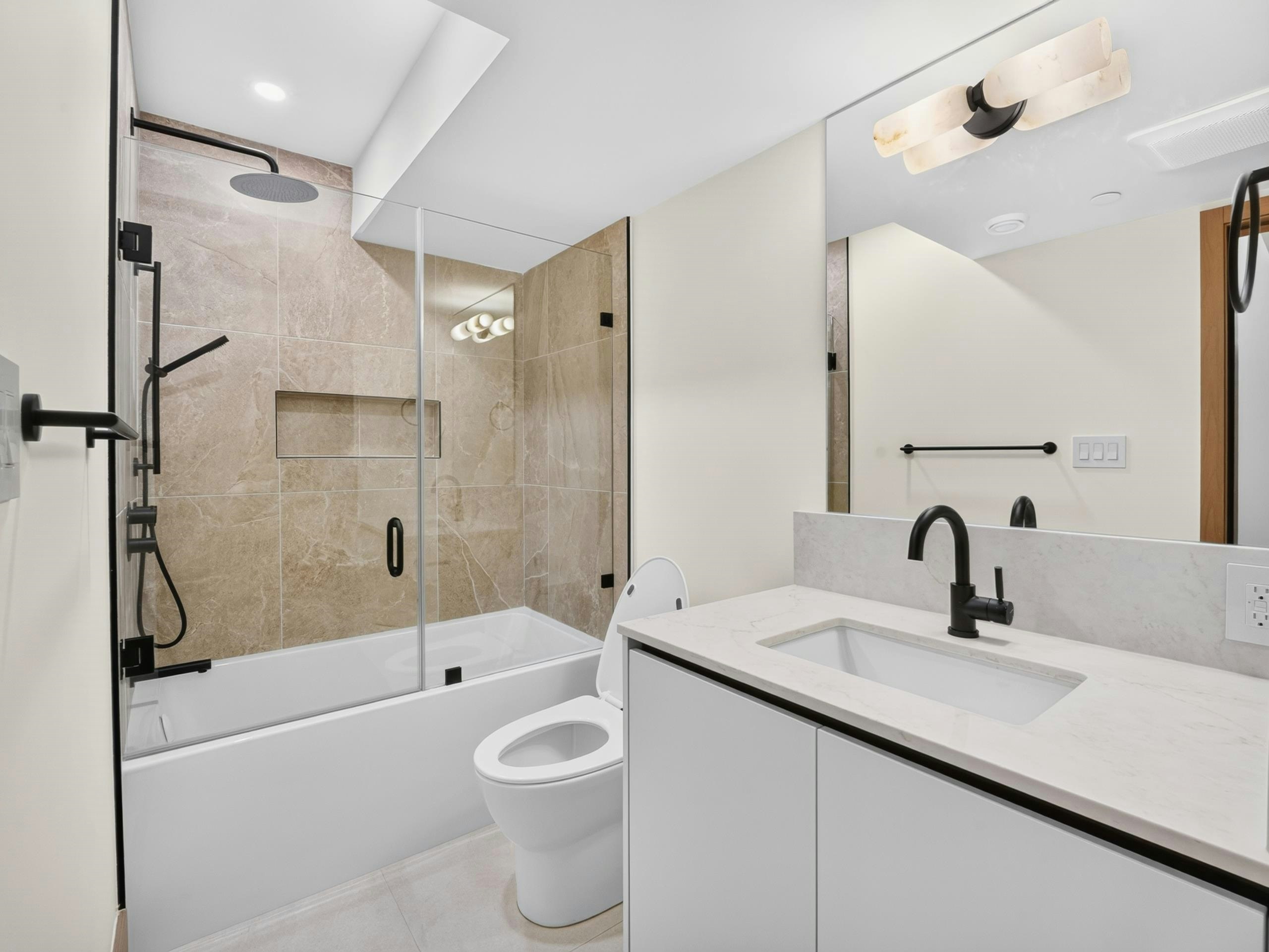 6423 Argyle Avenue, West Vancouver, BC, V7W 2E8 - 24