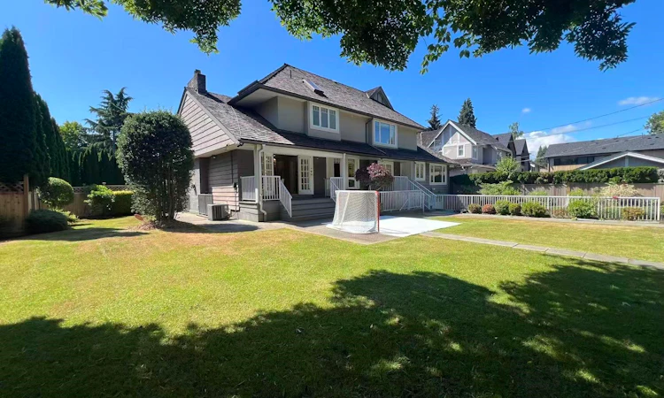 5088 Granville Street