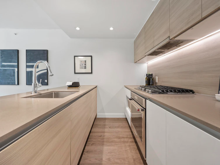 TH2-988 Quayside Drive, New Westminster, BC, V3M 0L5 - 9