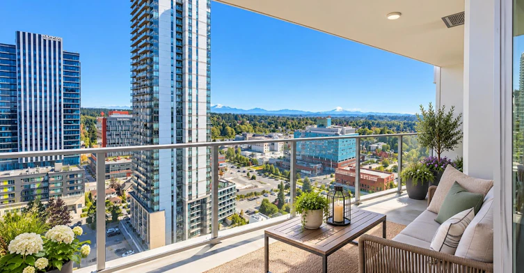 2007-9675 King George Boulevard, Surrey, BC, V3T 0T7 - 17