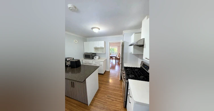 1665 Queens Ave Avenue, West Vancouver, BC, V7V 2X5 - 6